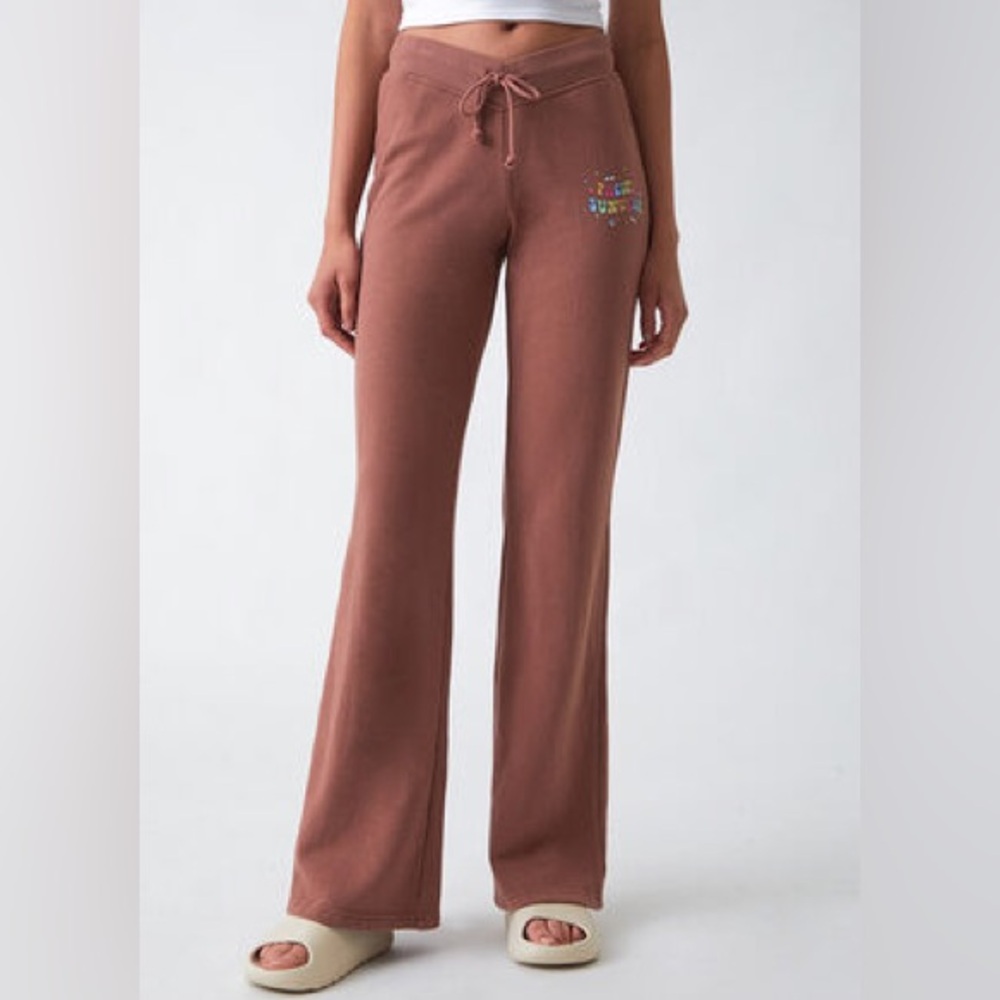 Pacsun V-Waist Graphic Flare Sweatpants